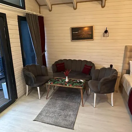 Bungalovcity Üdülőközpont Sapanca